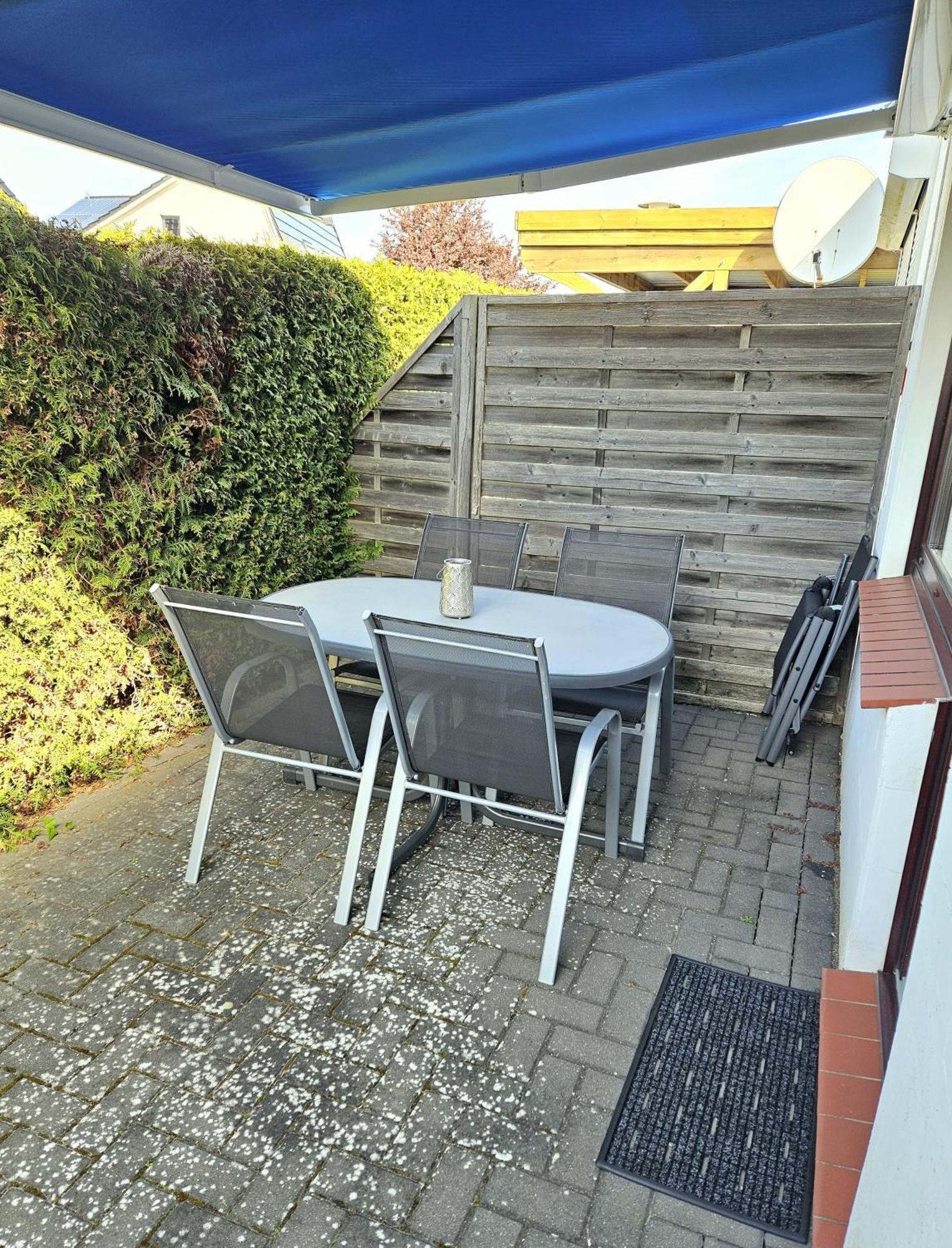 Pape Terrace: Cozy Apartment with Dressing Room Near Dune Park Groemitz Exterior photo